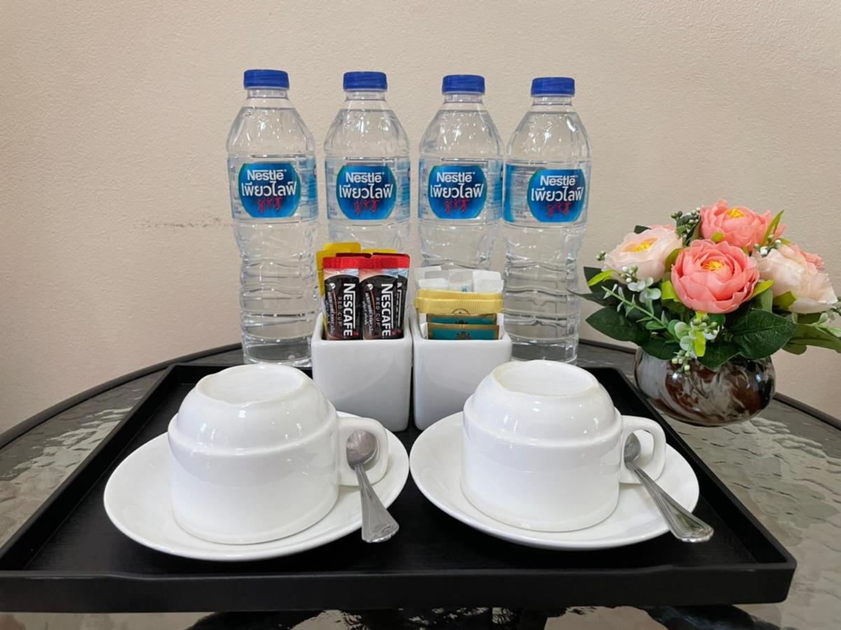 Malinee Villa Phuket Pantai Bang Tao Bagian luar foto