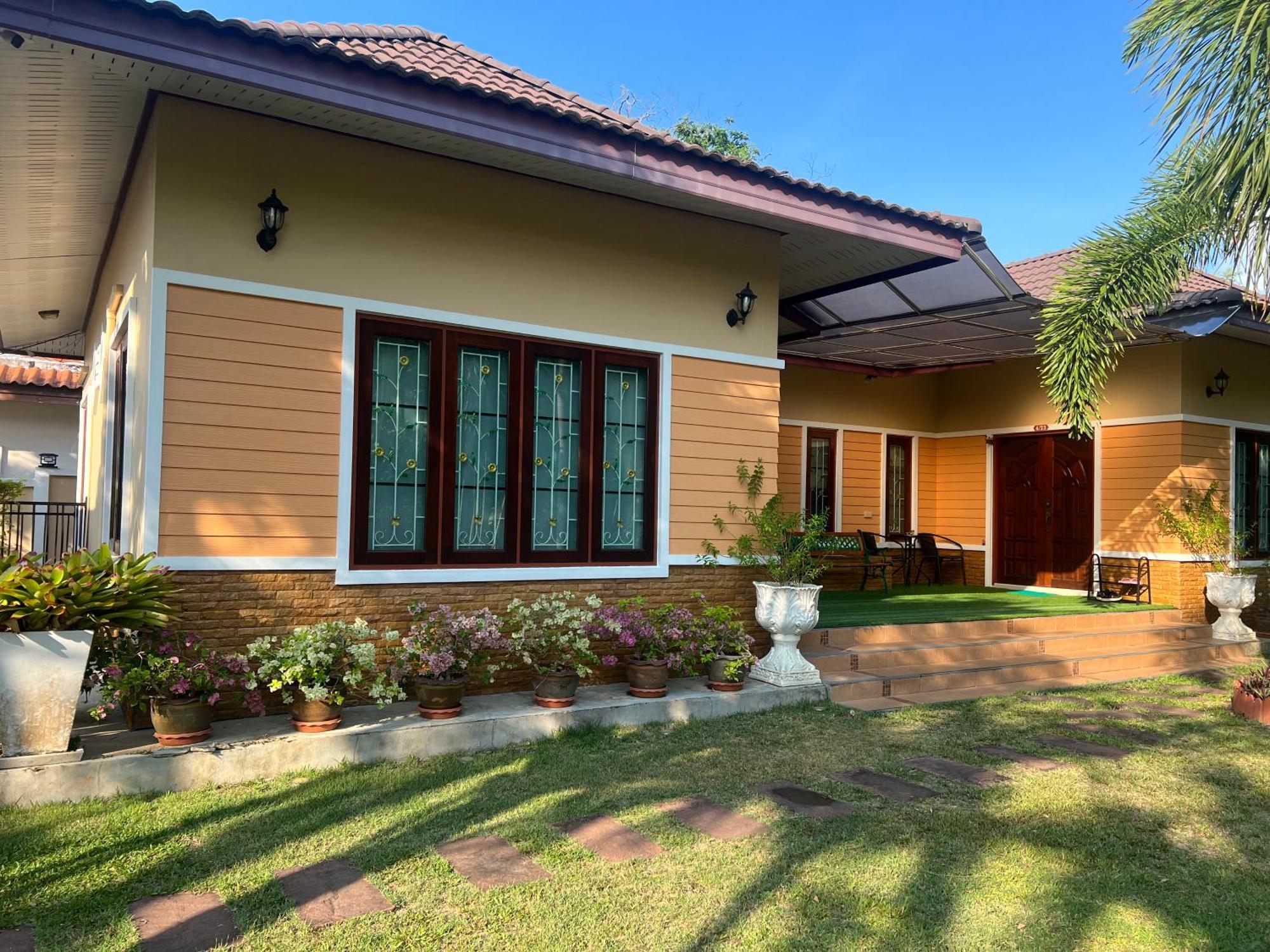 Malinee Villa Phuket Pantai Bang Tao Bagian luar foto