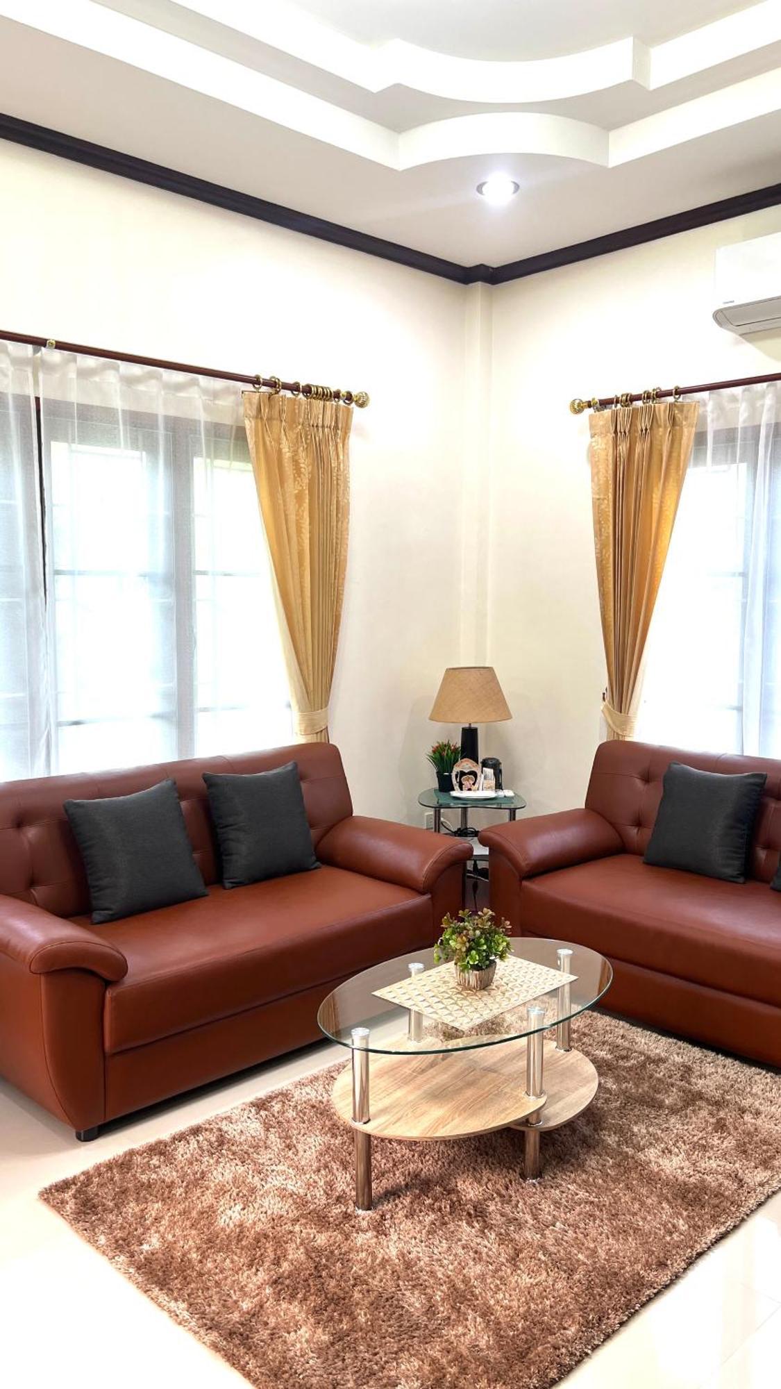 Malinee Villa Phuket Pantai Bang Tao Bagian luar foto