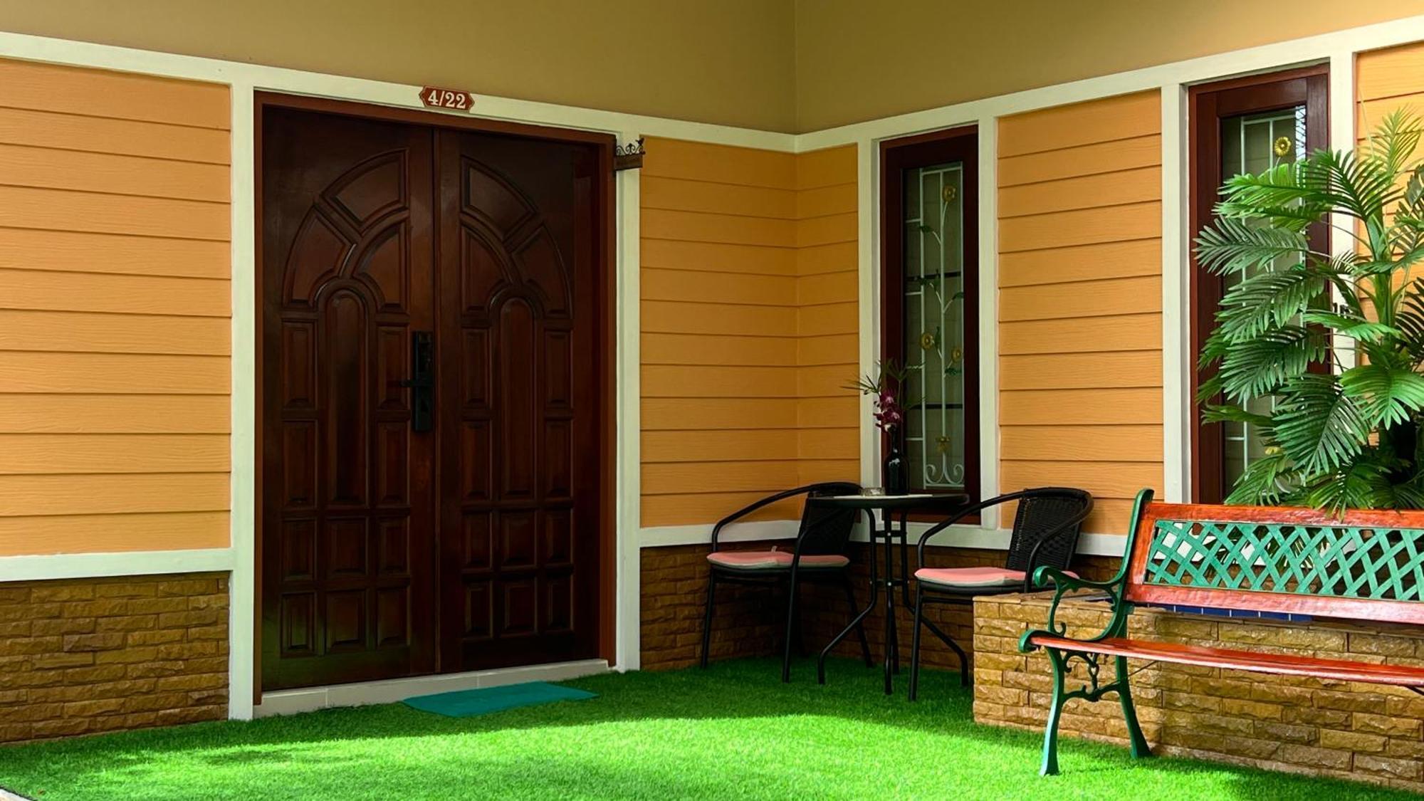Malinee Villa Phuket Pantai Bang Tao Bagian luar foto